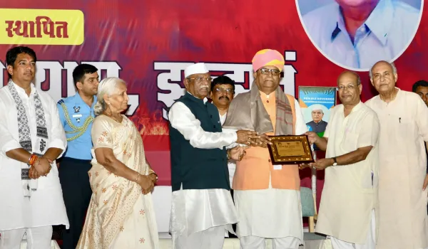 लोकतंत्र सेनानियों का योगदान भारतीय लोकतंत्र की रीढ़: बागडे