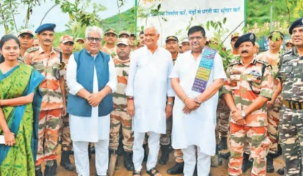 अलवर में रिकॉर्ड पौधरोपण, एक दिन में लगाए 10 लाख पौधे