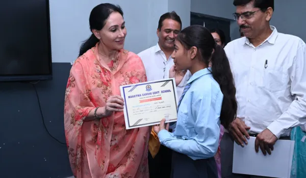 अंक जाल में न उलझें, खेलों और नई विधाओं में भी गोल्डन फ्यूचर