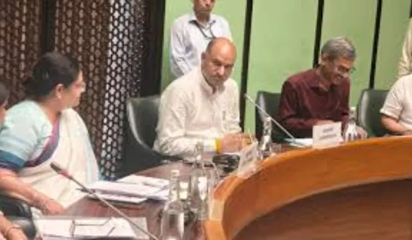 सांसद सीपी जोशी की अध्यक्षता में हुई लोकसभा याचिका समिति की बैठक