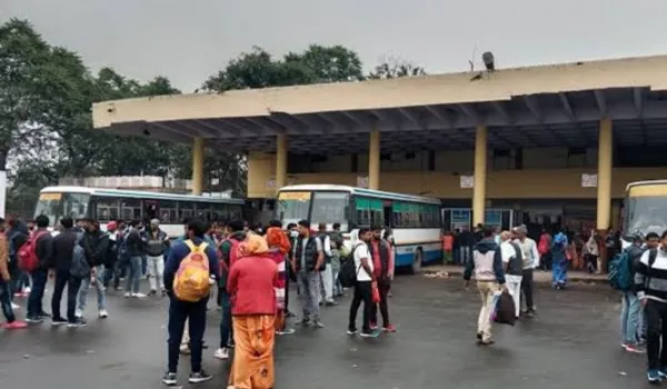 चौबीस अधिकारी व कर्मचारी निलंबित