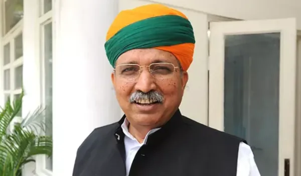 मेघवाल ने किया 'अनिल अग्रवाल रिवरसाइड स्टूडियो' का अवलोकन