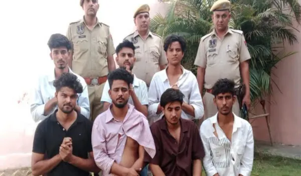 निर्जला एकादशी पर शराब बांटने के मामले में 7 गिरफ्तार