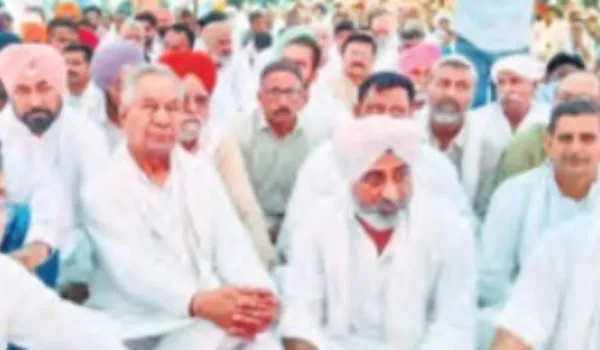 पानी की मांग, किसानों का धरना शुरू