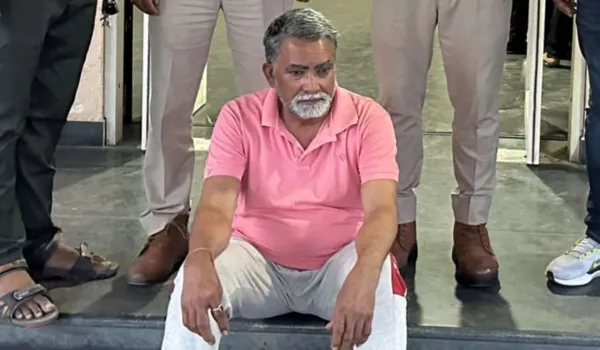 करोड़ों की ठगी करने वाला शातिर भू-माफिया अरेस्ट