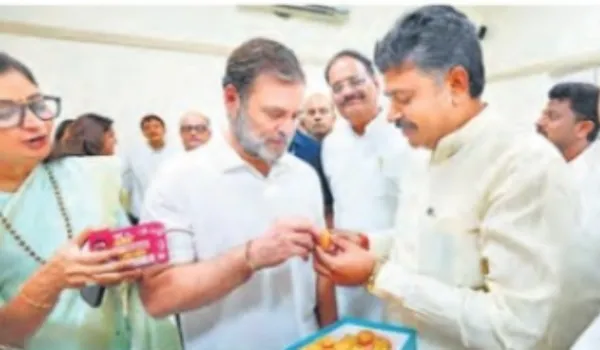 पायलट और जूली ने की राहुल से मुलाकात