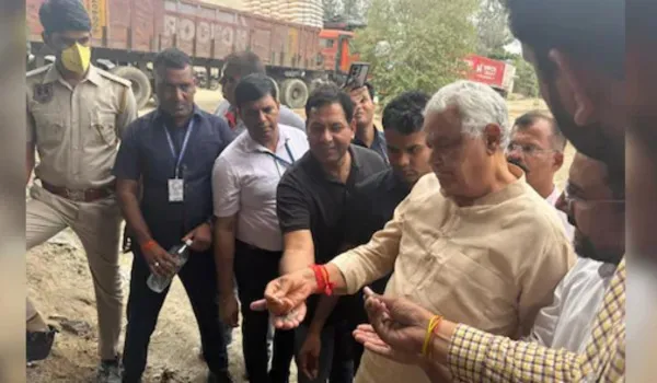 घटिया SSP खाद से किसानों को मत लूटो