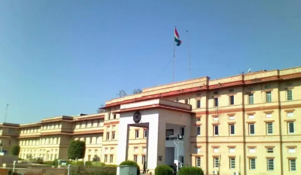 IAS की तबादला सूची में मुख्यमंत्री के दृढ़ और कठोर निर्णय की झलक