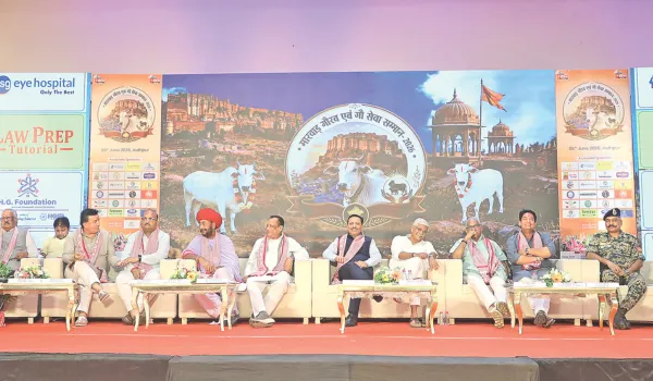 देशी नस्लों के संवर्धन में तकनीक बनेगी बड़ी ताकतः गजेंद्र सिंह शेखावत