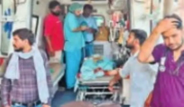 SMS इमरजेंसी गेट पर तड़पती रही गर्भवती...