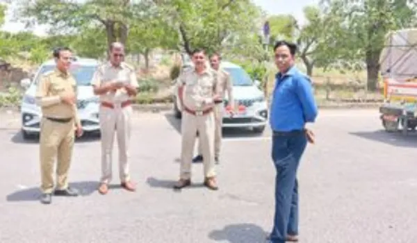 ओवरलोड वाहनों के खिलाफ कार्रवाई पर RTO में घमासान