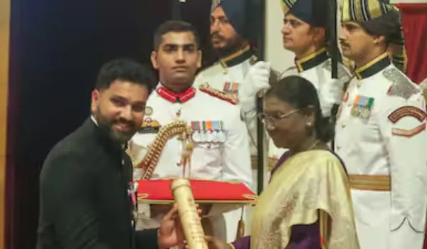 ममूटी, रोहित शर्मा और अलका याग्निक को पद्म सम्मान