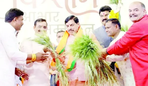 मध्य प्रदेश में किसानों को तोहफा, सीएम यादव ने किए कई बड़े ऐलान अब पांच रुपए में मिलेगा बिजली का स्थायी कनेक्शन