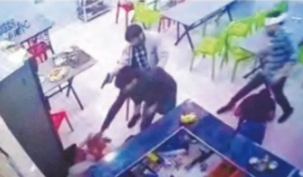 होटल में फायरिंग के मामले में 10 लोगों को लिया हिरासत में