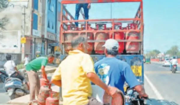 LPG का संकट... जयपुर में सौ करोड़ के नुकसान की आशंका
