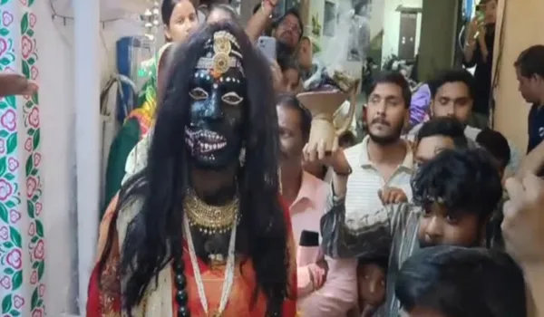 भोईवाड़ा में दातन हेला की परंपरा, 'डाकण' भगाती है बुराई