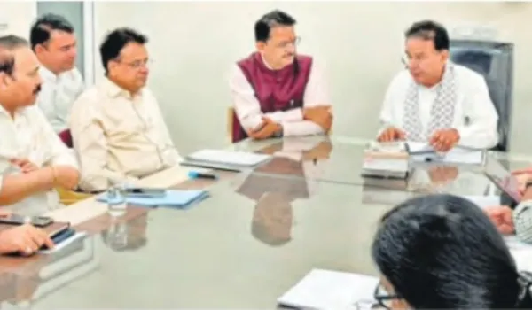 प्रदेश सरकार अब तैयार करेगी संरक्षित पेड़ों की सूची