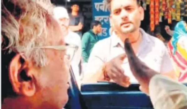 ग्राम पंचायत में गंदगी देख भड़के मंत्री, 6 अधिकारी निलंबित