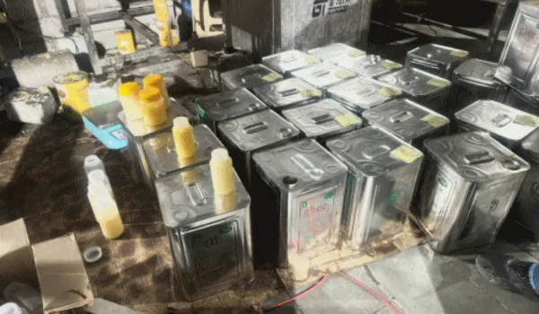 नकली सरस घी बनाने की फैक्ट्री पकड़ी, एक गिरफ्तार