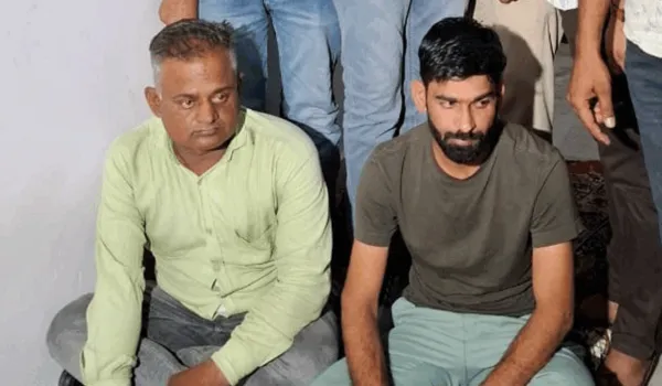 2 लाख में बेच रहे थे 10 लाख की फेक करेंसी