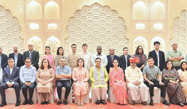 '350 बिलियन डॉलर की अर्थव्यवस्था के लक्ष्य में ADB बनेगा प्रदेश का रणनीतिक साझेदार'