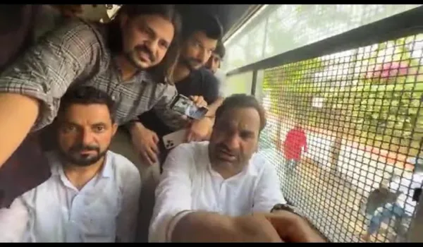 हनुमान बेनीवाल का समर्थकों के साथ सिविल लाइंस कूच, हिरासत में लिया