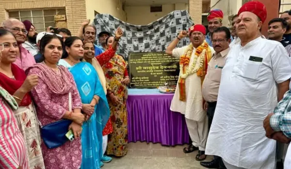 देवनानी ने किया सड़क कार्यों का शुभारंभ