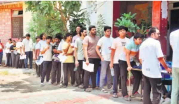 कठिन पेपर ने बढ़ाई चुनौती फिजिक्स सबसे चुनौतीपूर्ण