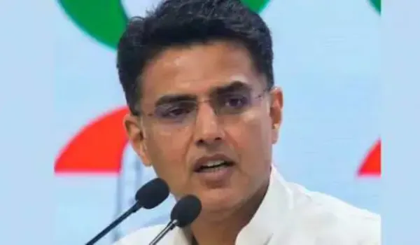 कांग्रेस ने पूछा... क्या सरकार ने कश्मीर पर अमेरिका की मध्यस्थता मानी ?
