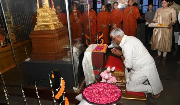 भगवान बुद्ध की भूमि है भारत: शेखावत