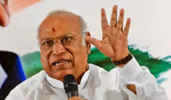 MP के मंत्री विजय शाह को बर्खास्त किया जाए: खरगे