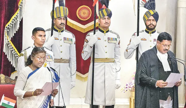 गवई ने ली भारत के 52वें चीफ जस्टिस की शपथ