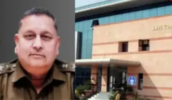 अपने ही ASP और दो दलालों को 13 लाख की रिश्वत के साथ किया अरेस्ट