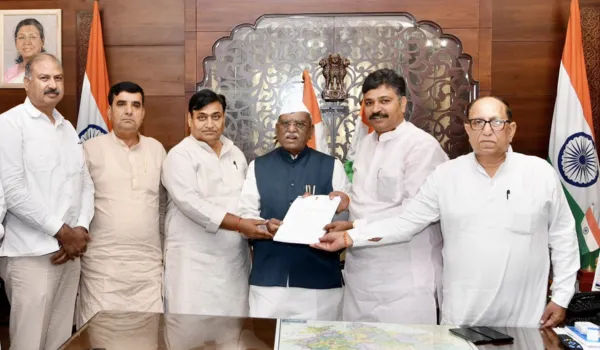 विधानसभा पर सवाल, कंवरलाल मीणा की सजा माफ न हो: कांग्रेस