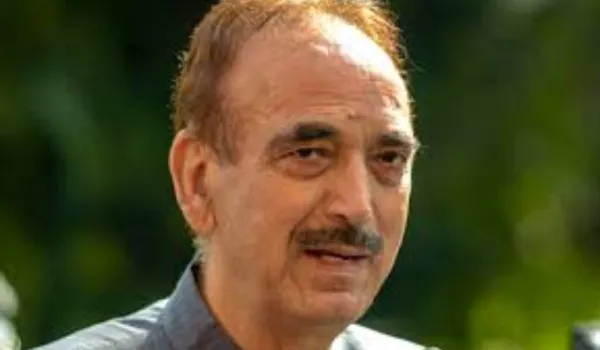 पीएम मोदी ने पूछे गुलाम नबी आजाद के हालचाल