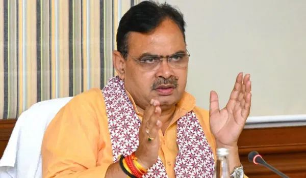 आधुनिक सुविधाओं से लैस होगी रोडवेज, CM के निर्देश
