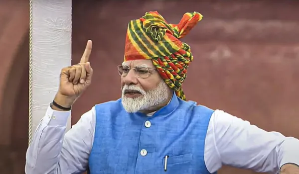 घुसपैठ पर केंद्र का बड़ा प्रहार