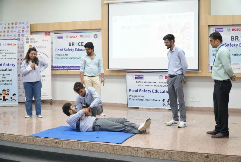 पीआईईटी में रोड सेफ्टी वर्कशॉप व ट्रेनिंग का आयोजन