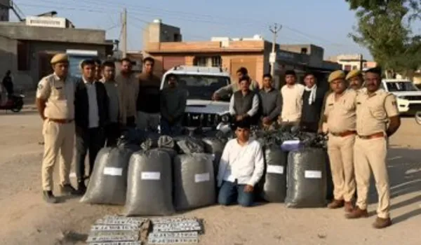 गर्लफ्रेंड के शौक पूरे करने के लिए बना तस्कर, अरेस्ट