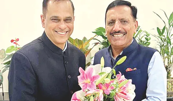 फर्स्ट इंडिया के CEO पवन अरोड़ा ने मुख्य सचिव वी. श्रीनिवास से की शिष्टाचार भेंट