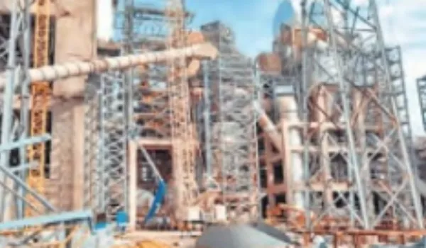 सीमेंट फैक्ट्री में 3 मजदूरों पर गिरा उबलता हुआ मटेरियल... मौत