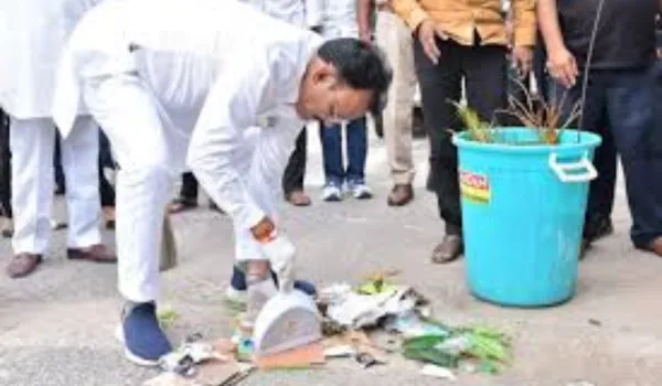 उपमुख्यमंत्री बैरवा ने किया स्वच्छता श्रमदान