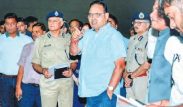 'नव विधान-न्याय की नई पहचान'