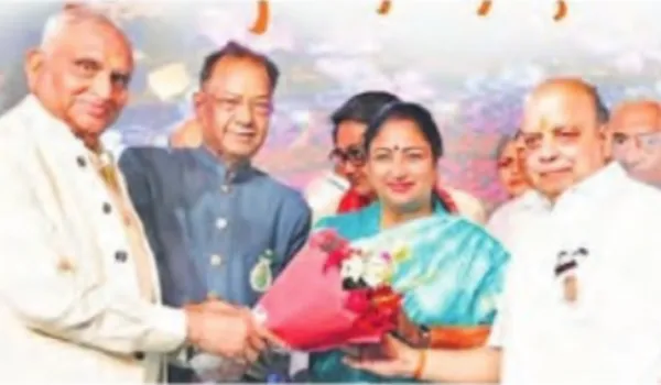 दिल्ली के बाजारों और मिलन समारोह में आत्मनिर्भर भारत का संदेश: रेखा गुप्ता