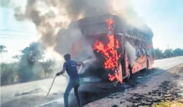 लपटों में घिरे लोग चीखते रहे नहीं मिली निकलने की जगह