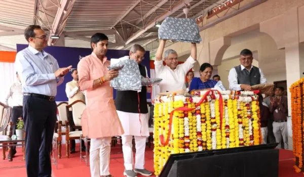 रेल यात्रियों को मिलेंगे सांगानेरी प्रिंट वाले कवर युक्त कंबल