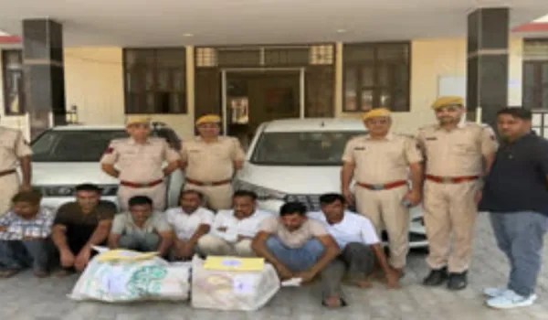 पर्व पर बाजार में खपाने के लिए लाए थे 3 करोड के नकली नोट