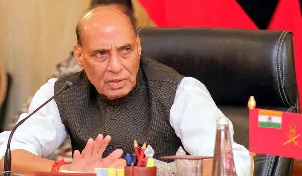 दुश्मनों को कभी कम न आंकें: रक्षा मंत्री