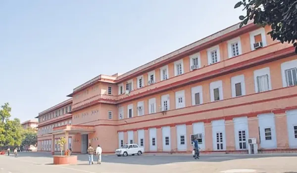 17 RAS अफसरों के तबादले, 8 एसडीएम और एक एडीएम बदला