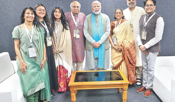 स्टैच्यू ऑफ यूनिटी पर पुष्पांजलि आजः वीरता सम्मान और 'विविधता में एकता' की झलक दिखेगी